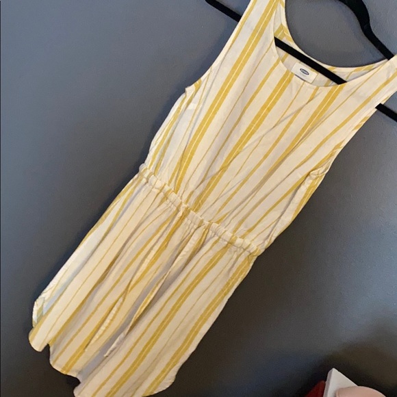 Old navy - Picture 1 of 2